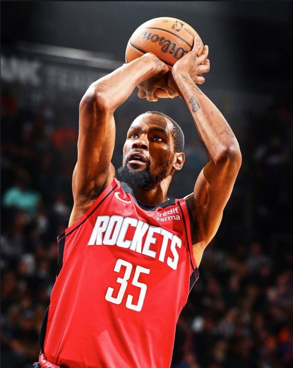 巴恩斯：这场胜利意义重大，还未考虑明年世界杯的事情（巴恩斯：这场胜利分量十足，明年世界杯暂未考虑）