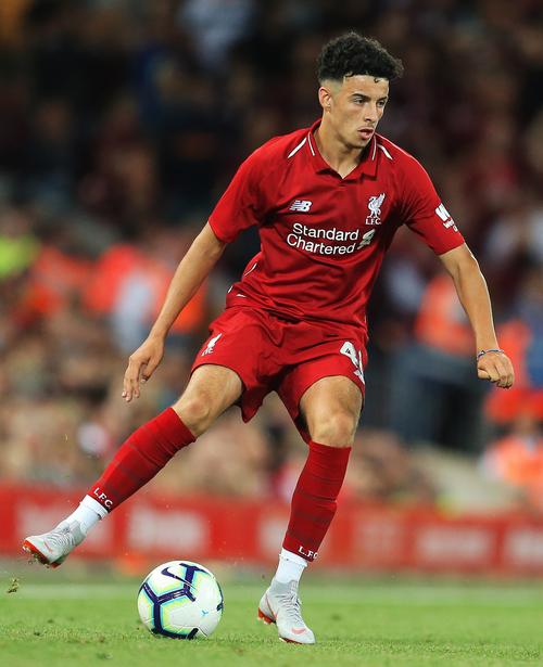 上一次对阵安哥拉：梅西斯卡洛尼替补登场，阿亚拉百场（上次交手安哥拉：梅西、斯卡洛尼替补出场，阿亚拉完成百场）