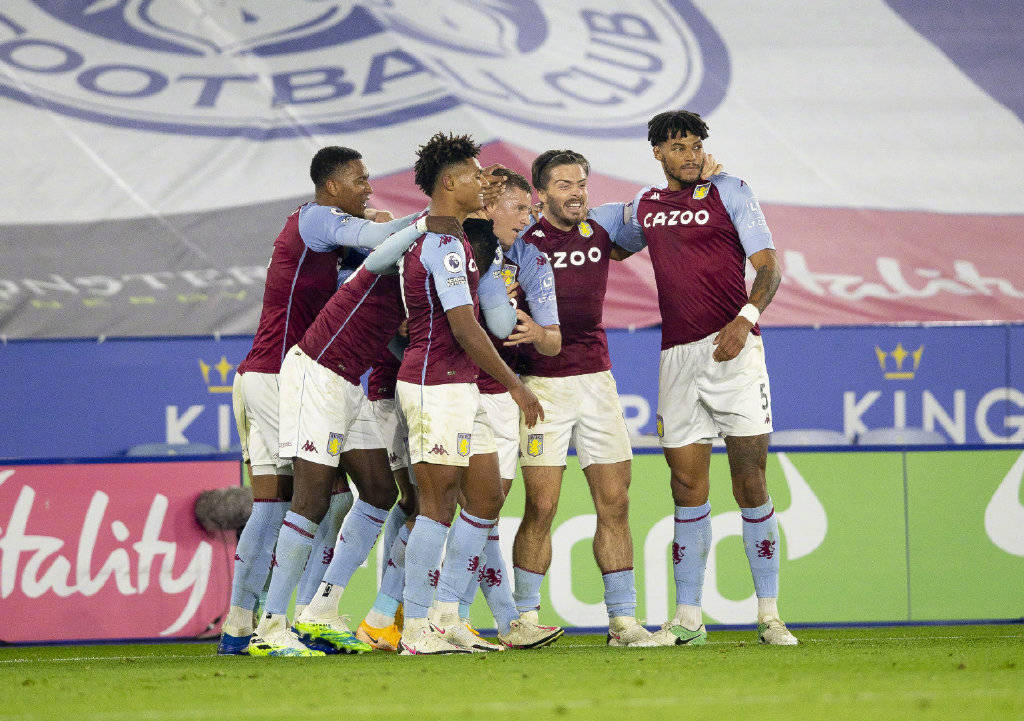 TA：埃切韦里倾向于租借加盟英超俱乐部；德甲球队也有意尼潘（TA：埃切韦里倾向以租借方式登陆英超；德甲球队有意尼潘）