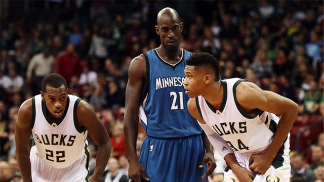 欧冠本周最佳球员候选：马杜埃凯、孔德、德凯特拉雷、格洛赫（欧冠本周最佳球员提名：马杜埃凯、孔德、德凯特拉雷、格洛赫）