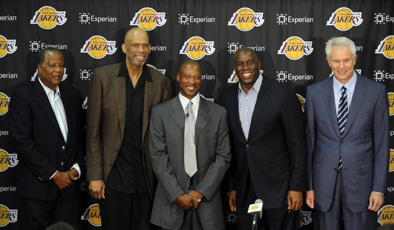 西甲展示马竞历年进球数据 西蒙尼麾下2025年112球创纪录（西甲公布马竞历年进球统计：西蒙尼执教下2025年112球刷新纪录）