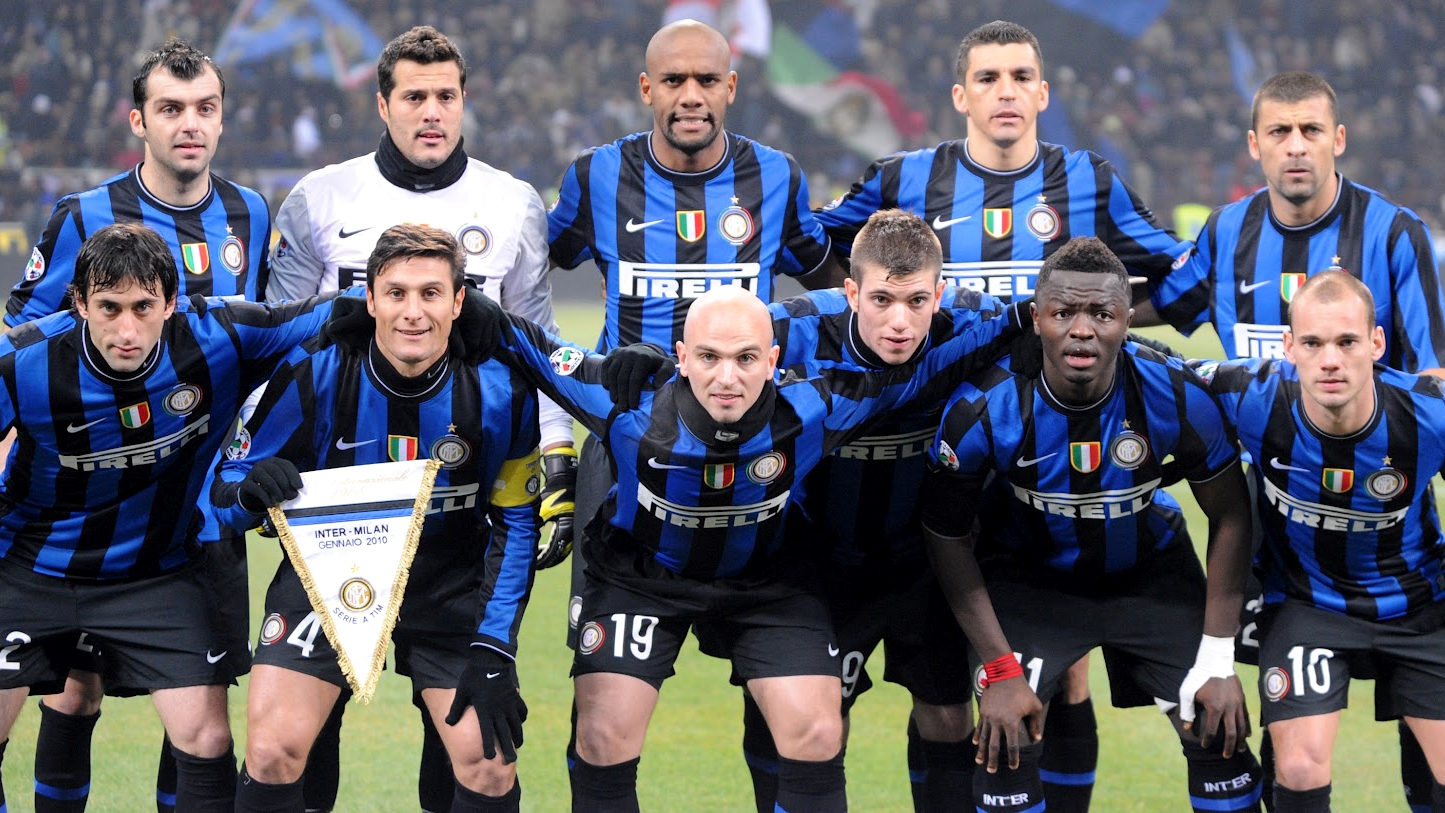 深圳新鹏城主帅陈涛观战曼城比赛，明日与城市集团同事会面（深圳新鹏城主帅陈涛现身曼城赛场，明日将与城市集团同事会晤）