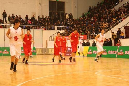 法媒：齐达内是执教法国的热门人选，但他要先解决赞助商问题（法媒：齐达内领跑法国队主帅人选，但须先处理赞助商难题）