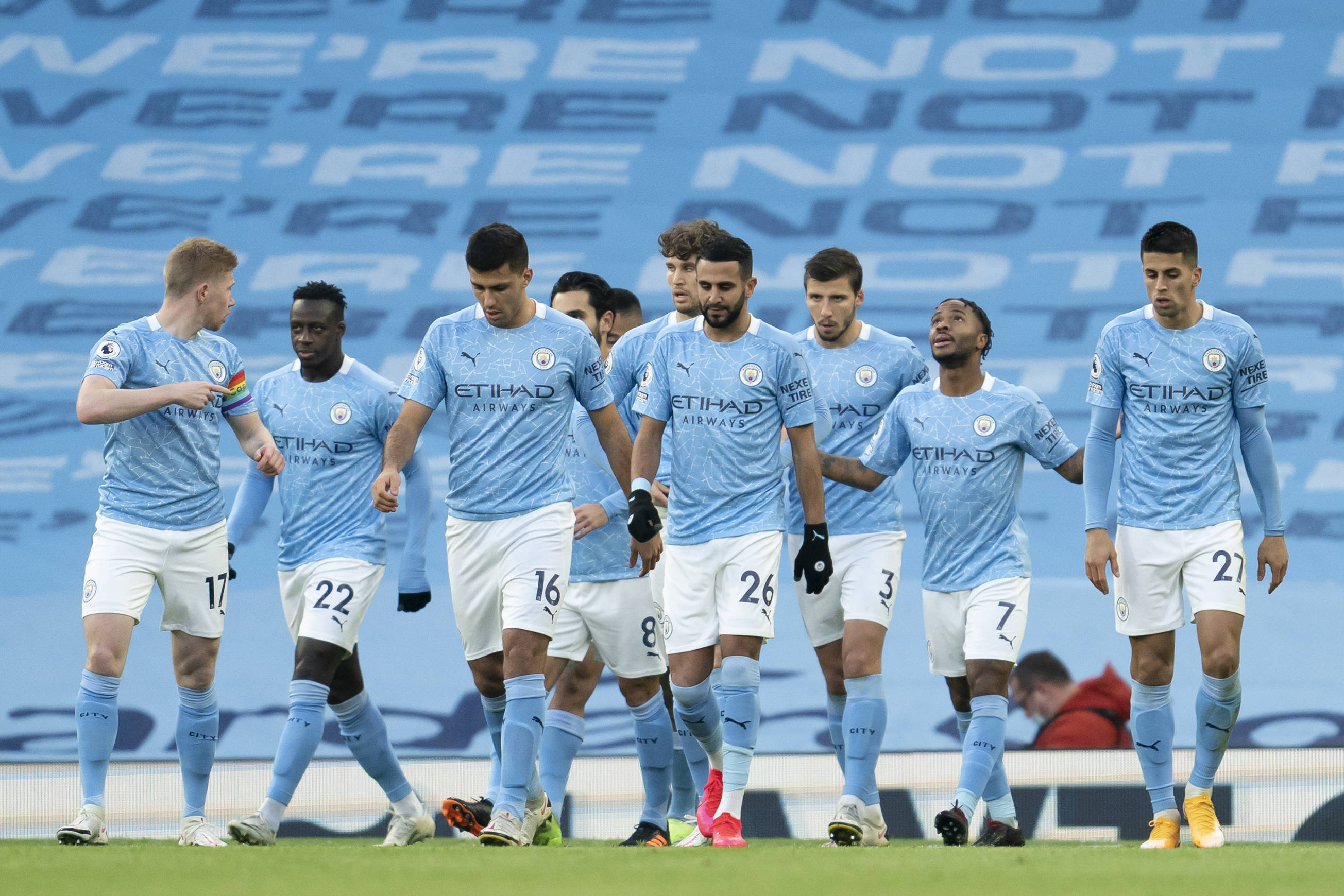 里弗斯：字母哥不会随队前往底特律，格林明天接受MRI检查（里弗斯：字母哥将不随队赴底特律，格林明日接受核磁共振检查）