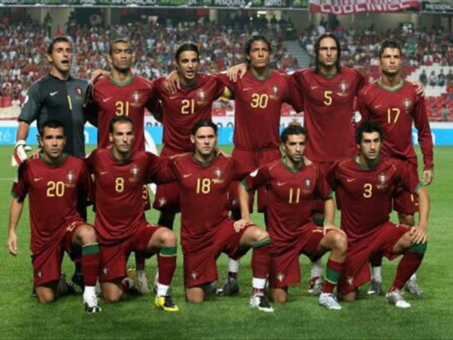 姐姐力挺C罗：他扛着葡萄牙20年，怎么会担心那些批评家？（C罗获姐姐声援：为葡萄牙拼搏20年，岂会在乎批评？）