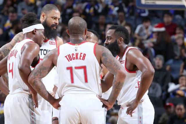 过往欧冠14次出现单赛季前6战全胜球队，最终仅2队夺冠（欧冠历史曾14次有球队单季前6战全胜，最终仅2队捧杯）