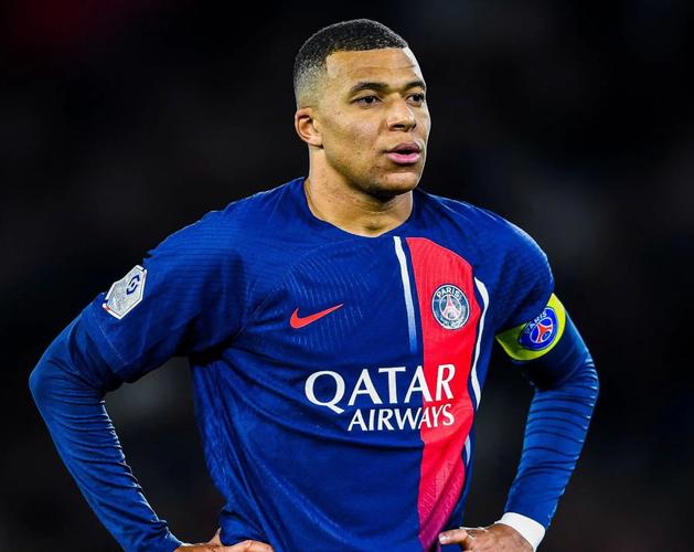 意甲第13轮纪律报告：阿莱格里对裁判出言不逊染红被停赛一场（意甲第13轮纪律通报：阿莱格里因对裁判出言不当被红牌罚下，禁赛一场）