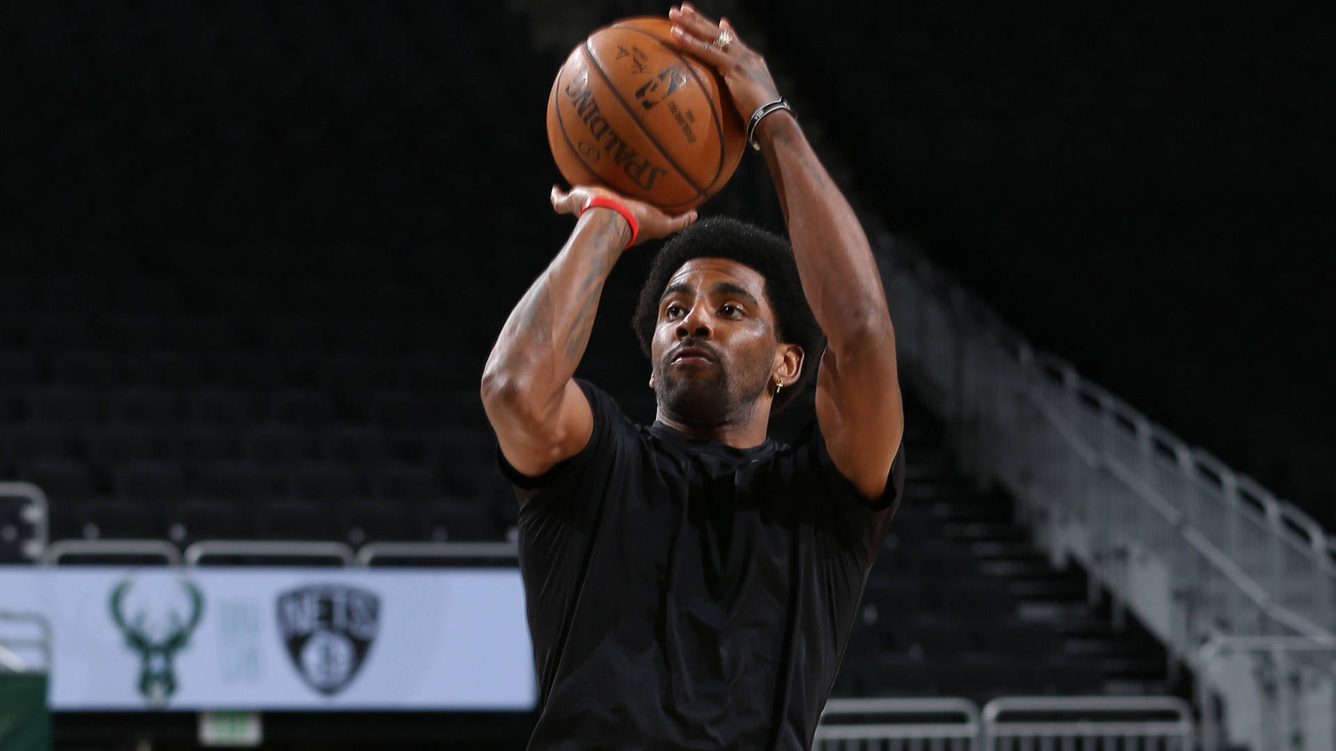 半场战报：博洛尼亚0-0布兰，里科吉安尼斯染红（上半场战况：博洛尼亚0-0布兰，里科吉安尼斯被红牌罚下）